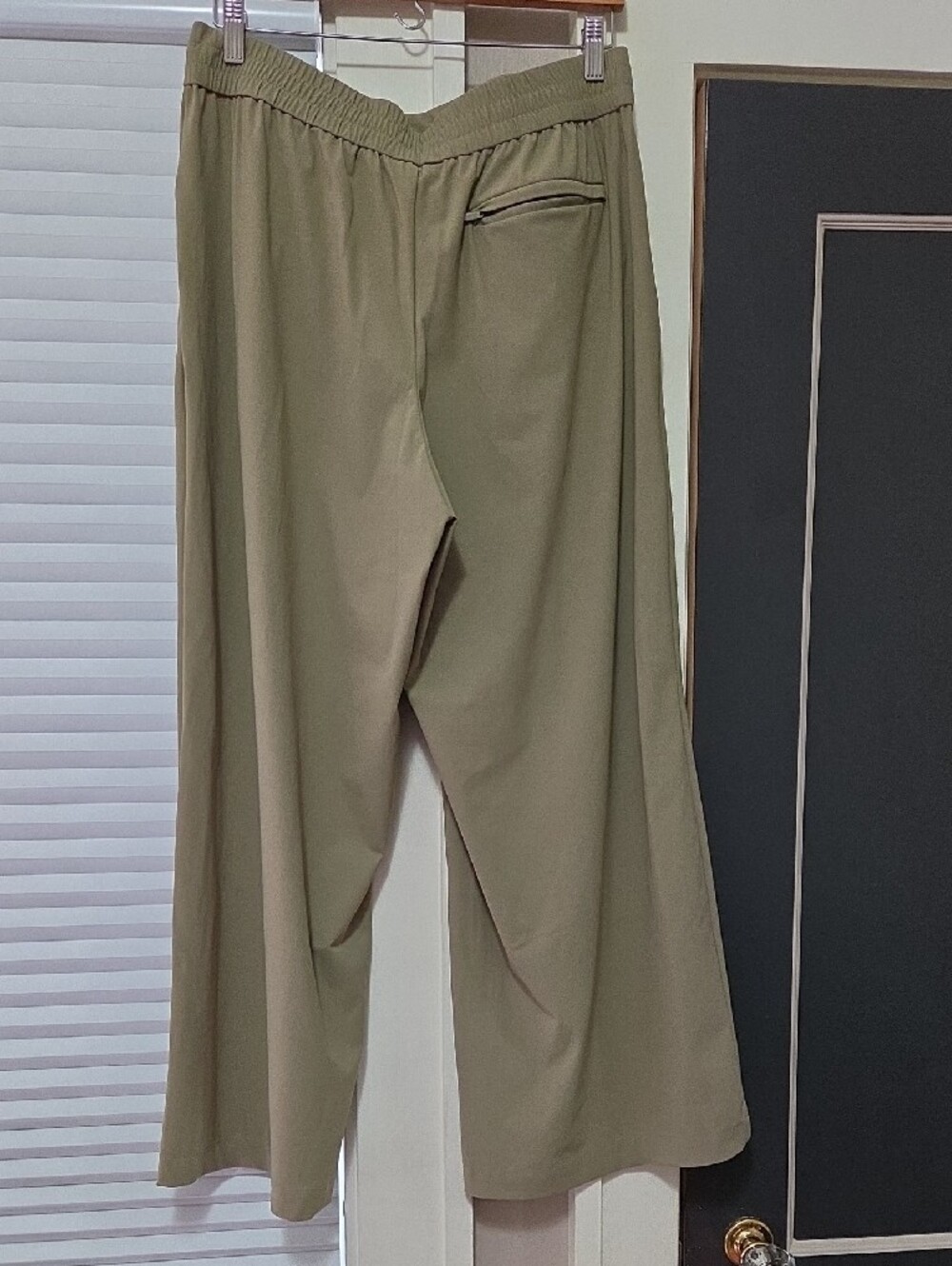 NWOT Athleta Pinnacle Trousers - Picture 2 of 5
